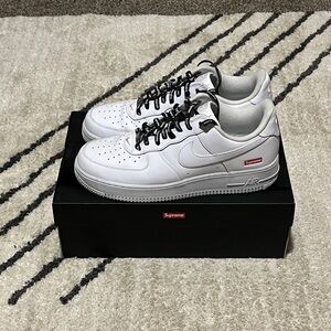 Supreme x Air Force 1 Low 'Box Logo - White'